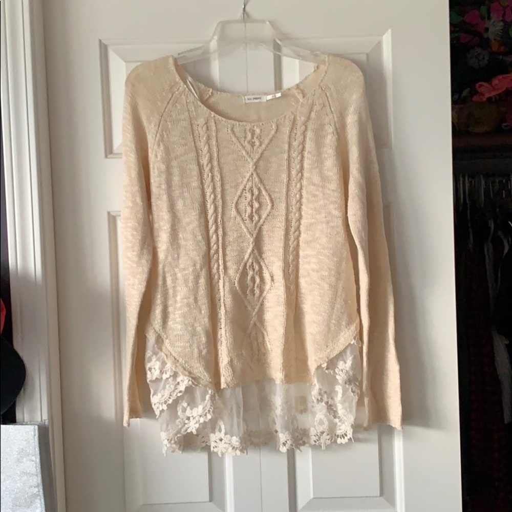 Blu Pepper Lace trimmed sweater